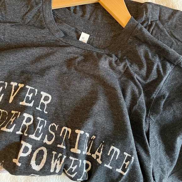 RBG | Book Quote Shirt 📚 - Picture 2 of 2